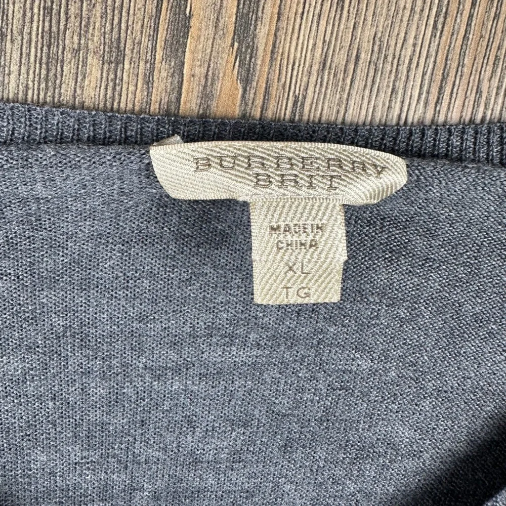 Burberry Brit V-Neck Sweater Men XL Grey 100% Extra Fine Merino Wool Elbow Patch - Picture 3 of 8